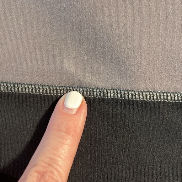 lululemon athletica Black and Gray Striped Skirt - Picture 9 of 11